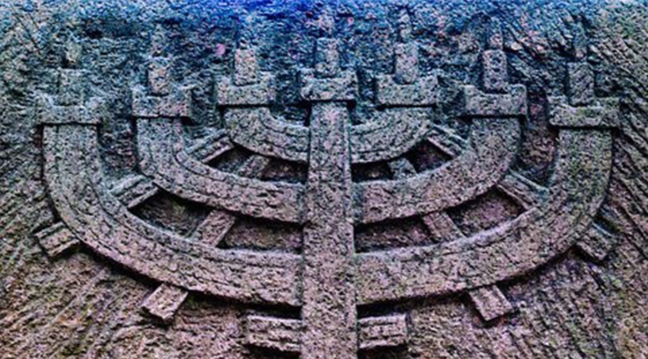 המסע בעקבות המנורה